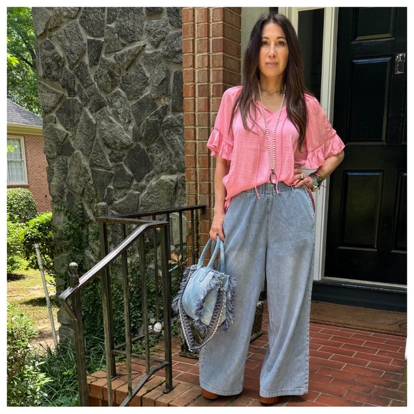 34 Chic Flowy Relax Fit Top - Picture 5 of 7